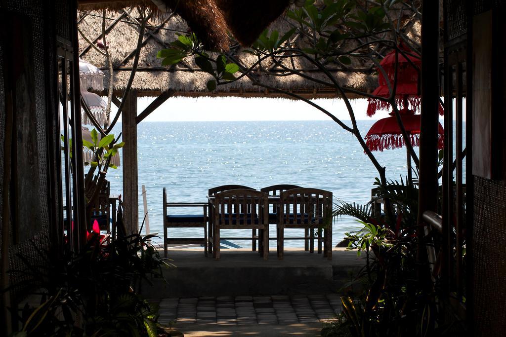 Beachouse Lovina Luaran gambar